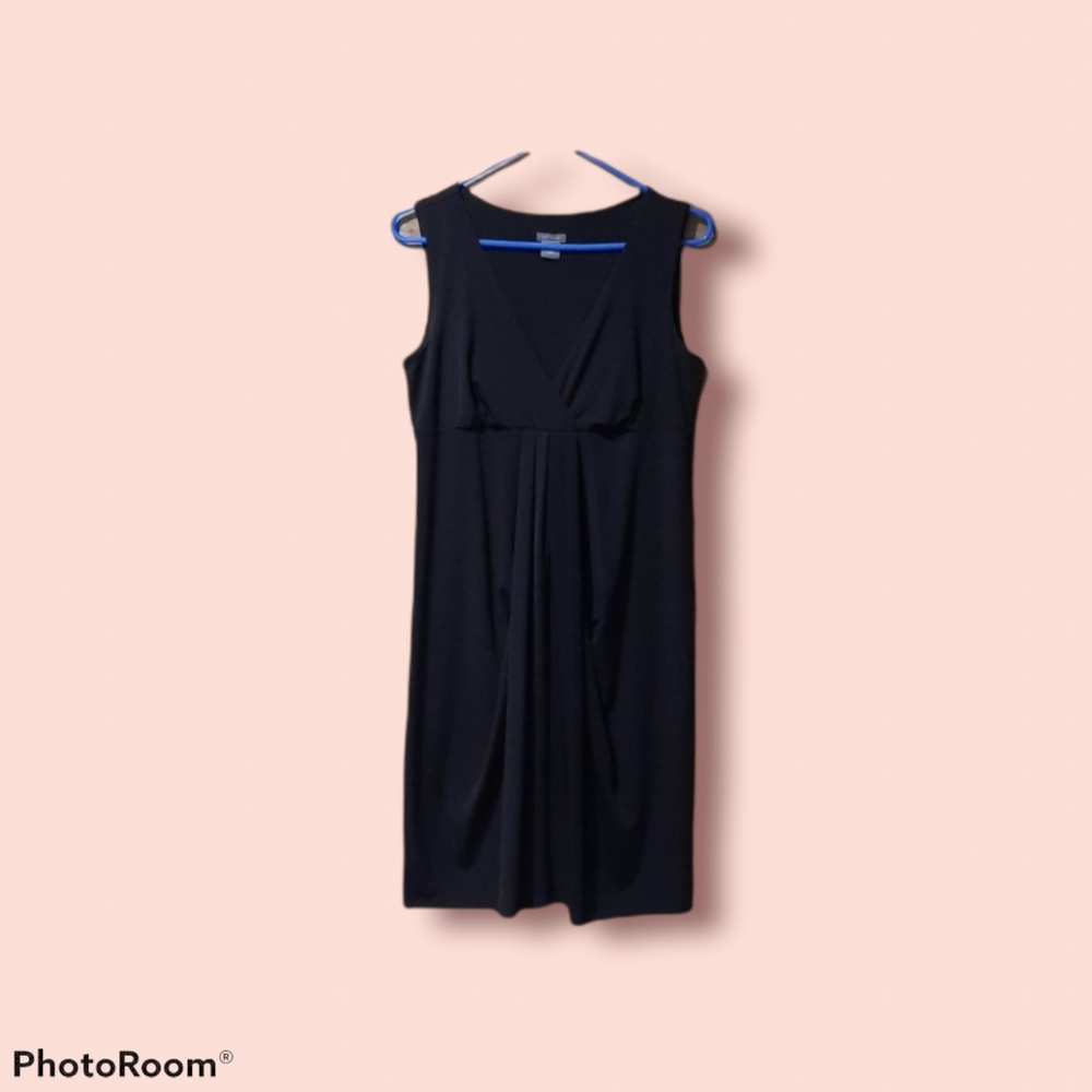 EUC Ann Taylor Medium Ladies Black Dress